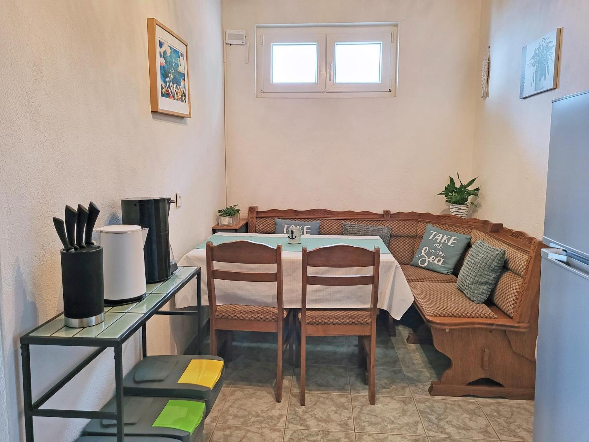 Skalinada With Sea View Apartment Brela