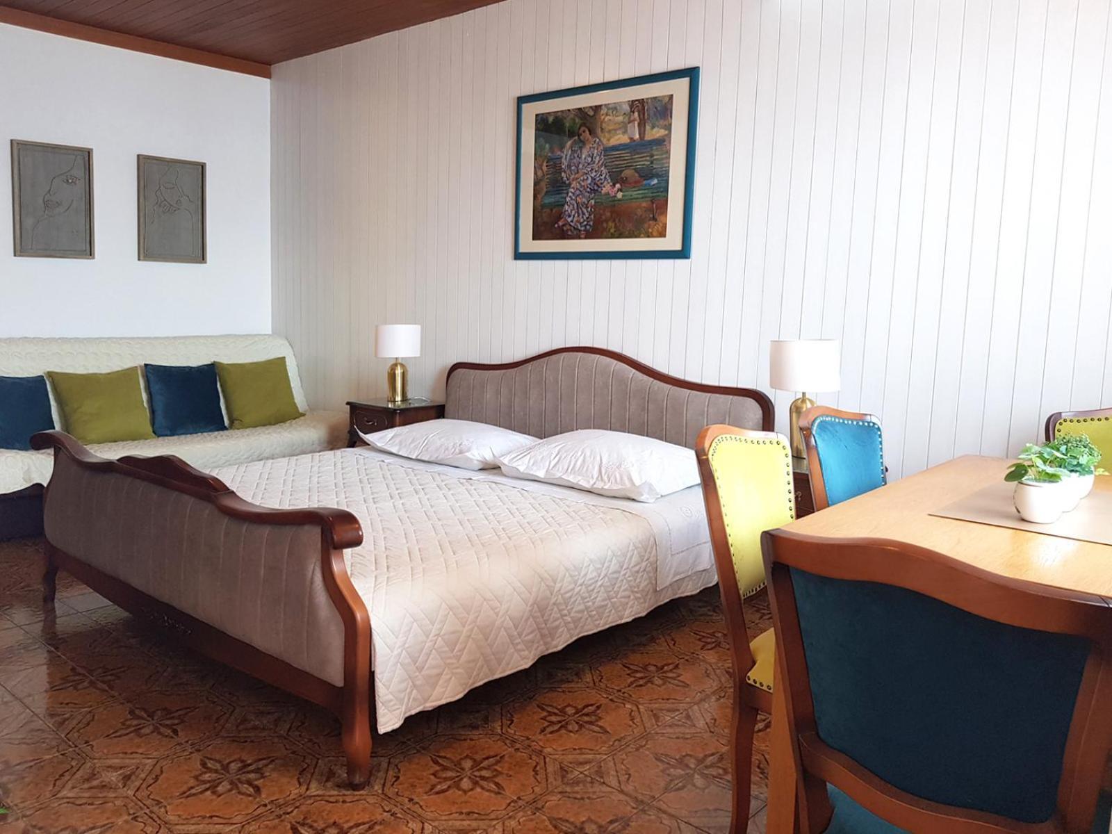Skalinada With Sea View Apartment *